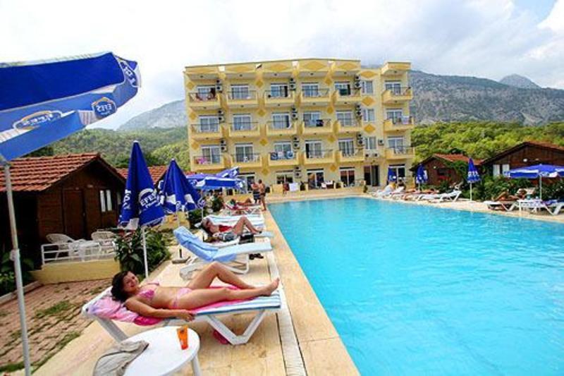 Imeros Hotel เกเมร์ ภายนอก รูปภาพ